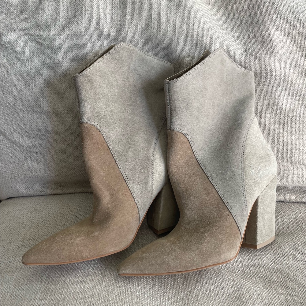 Dolce Vita Pointed Toe Ankle Boots